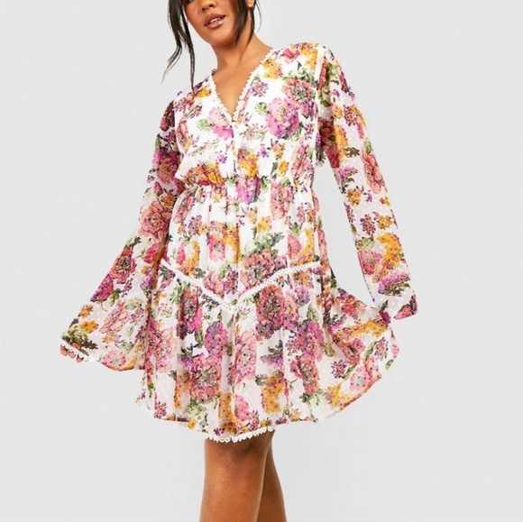 Boohoo Dresses & Skirts - Boohoo Dobbi Skater Dress (12)